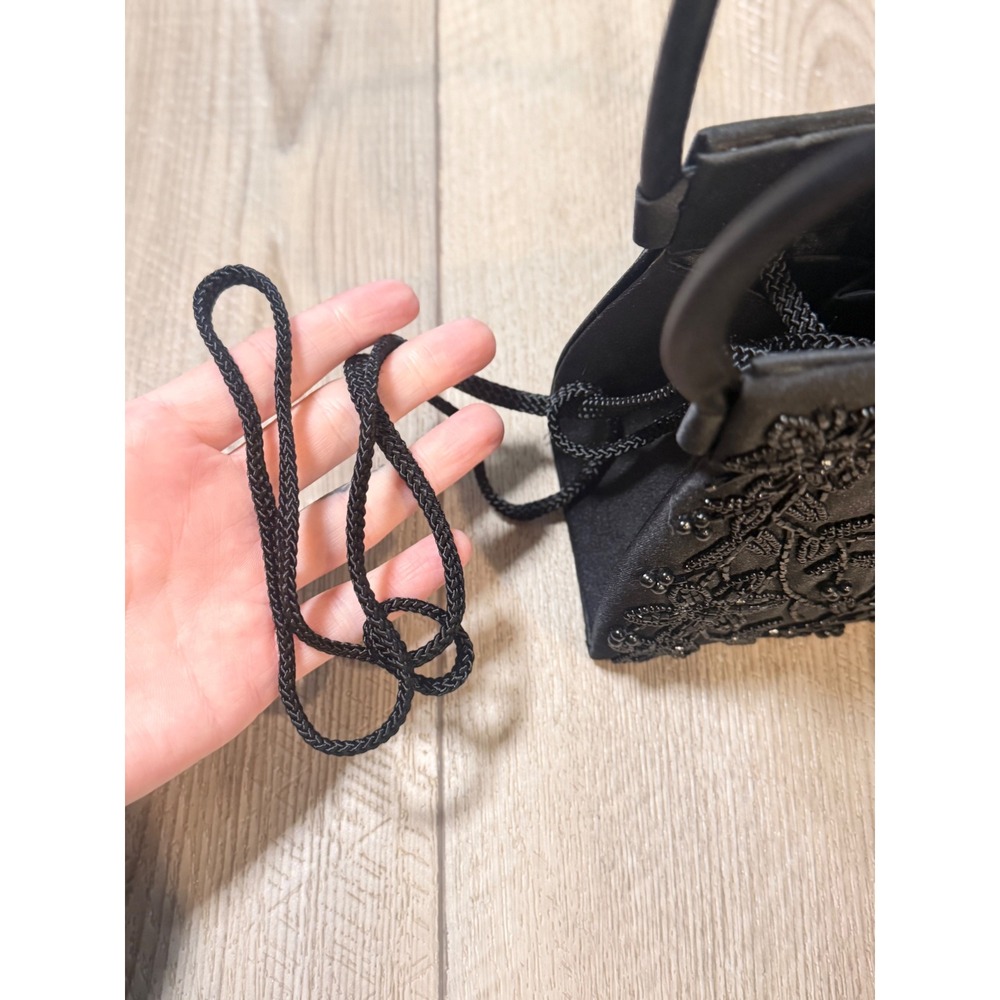 Vintage Black Satin Beaded Floral Evening Bag Handbag Magnetic Snap Closure - Picture 6 of 9